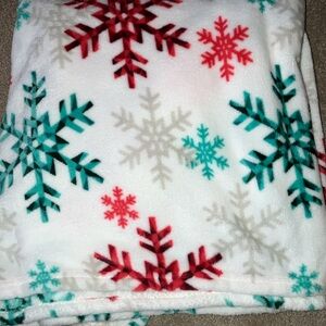 NWOT North Pole Throw Blanket
